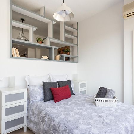 Center'S Heart Apartman Sevilla Kültér fotó